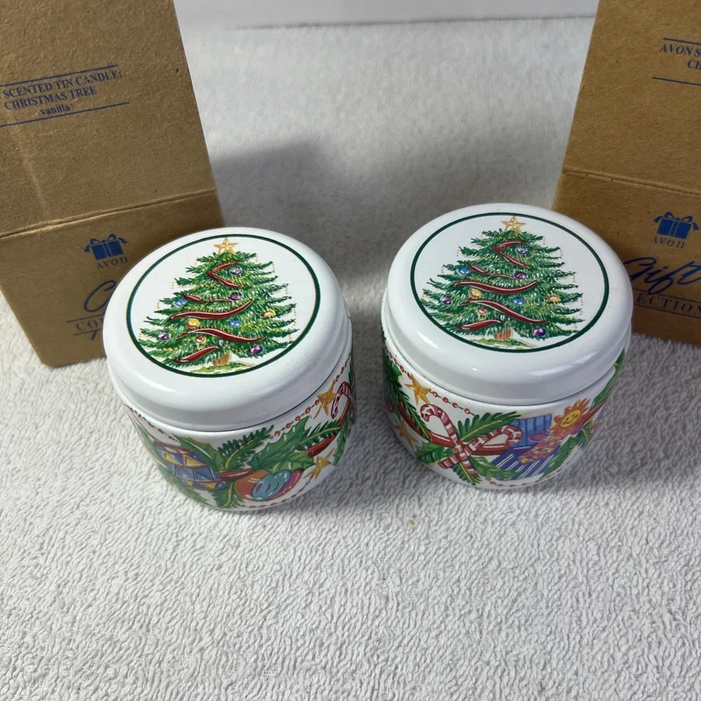 2 Vintage Avon Gift Collection Christmas Tree‎ Vanilla Scented Tin Candle 1996